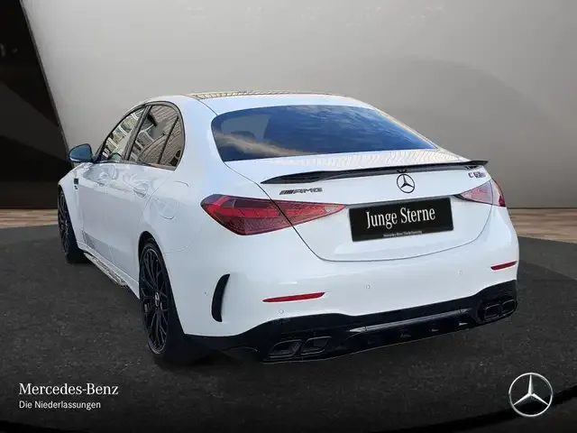 Mercedes-Benz C 63 AMG