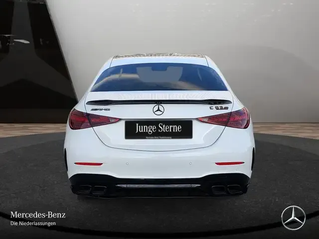 Mercedes-Benz C 63 AMG