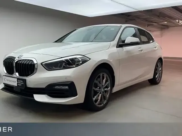 BMW 120