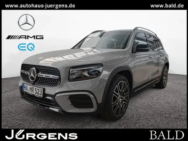 Mercedes-Benz GLB 220