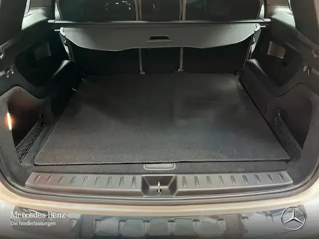 Mercedes-Benz EQB 300