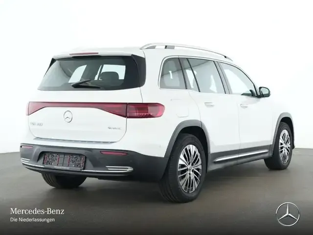 Mercedes-Benz EQB 300