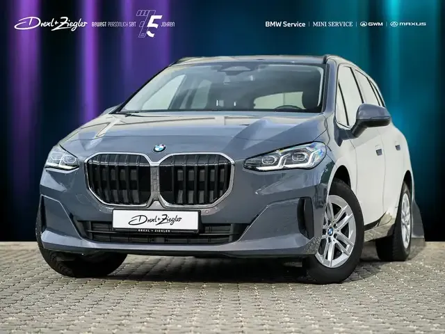 BMW 220