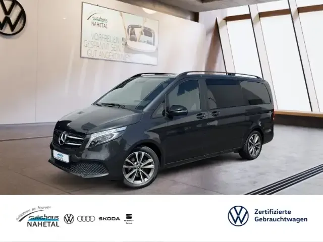 Mercedes-Benz V 250