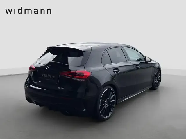 Mercedes-Benz A 35 AMG