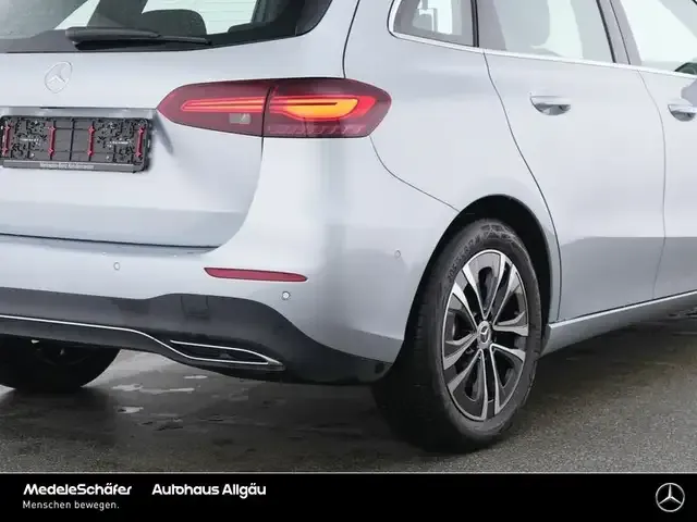 Mercedes-Benz B 250