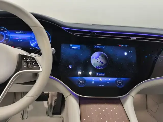 Mercedes-Benz EQS SUV