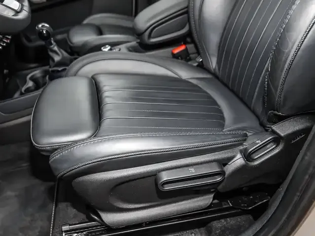 MINI Cooper D Countryman