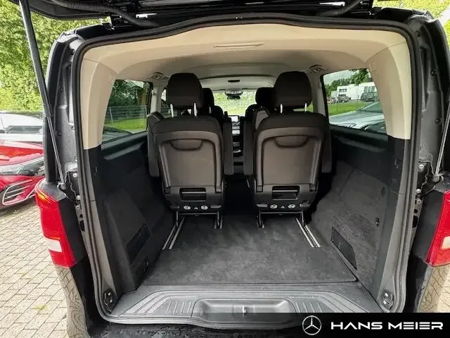 Mercedes-Benz V 250