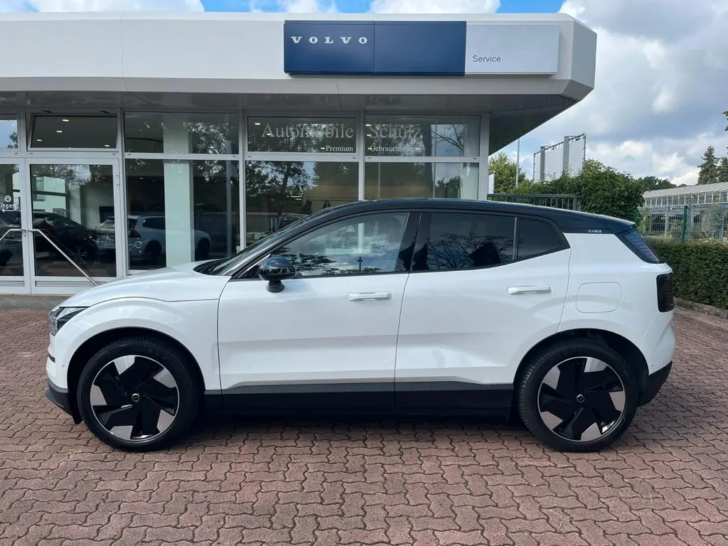 Volvo EX30