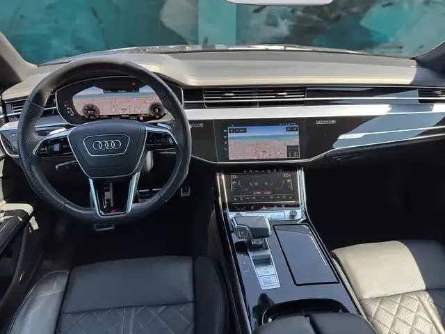 Audi A8