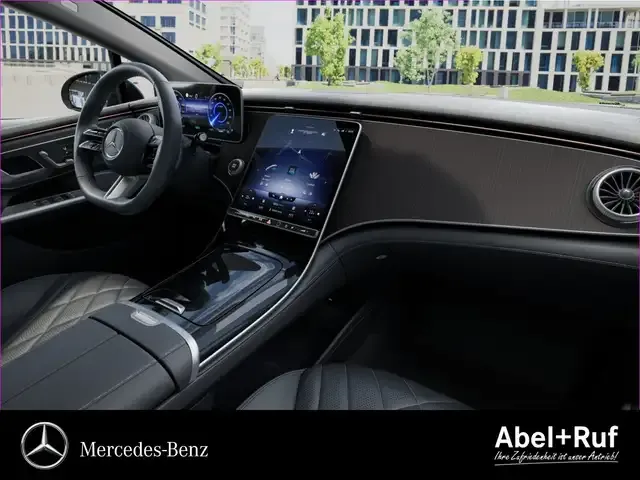 Mercedes-Benz EQE 350