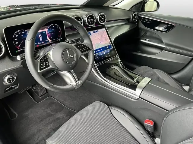 Mercedes-Benz C 220