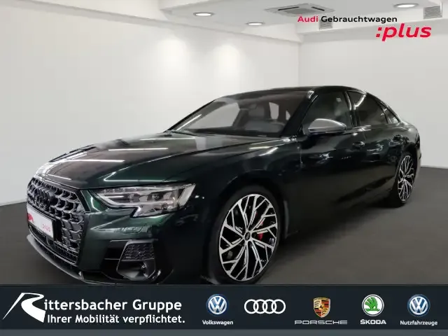 Audi S8