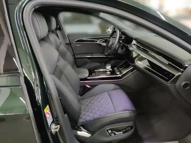 Audi S8