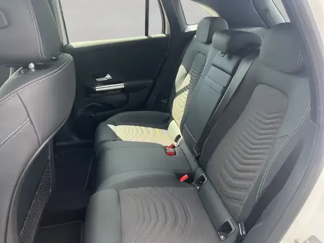 Mercedes-Benz EQA 350