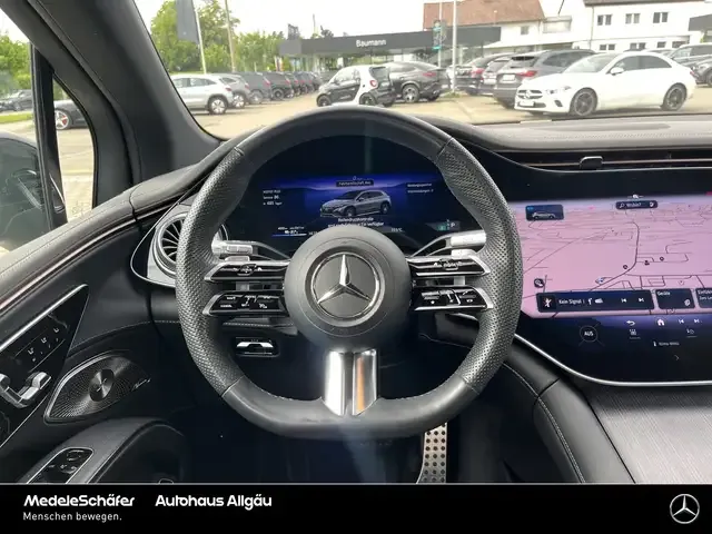 Mercedes-Benz EQS SUV