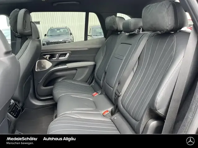 Mercedes-Benz EQS SUV