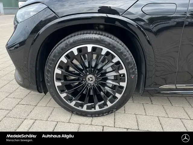Mercedes-Benz EQS SUV