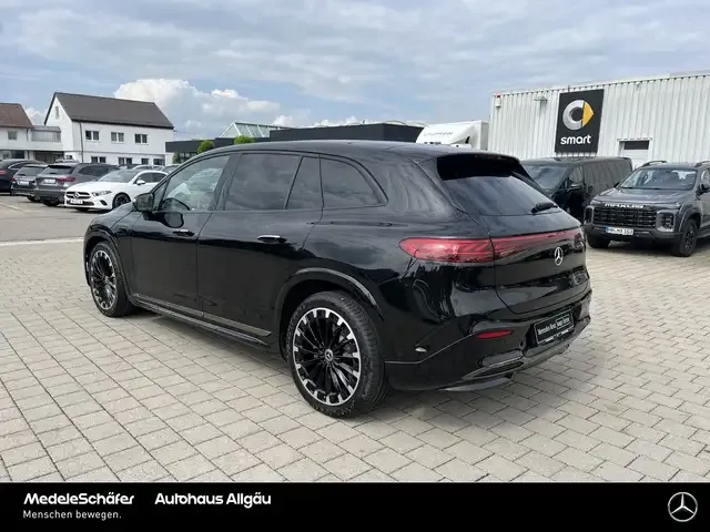 Mercedes-Benz EQS SUV