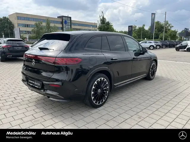 Mercedes-Benz EQS SUV