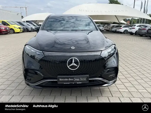 Mercedes-Benz EQS SUV