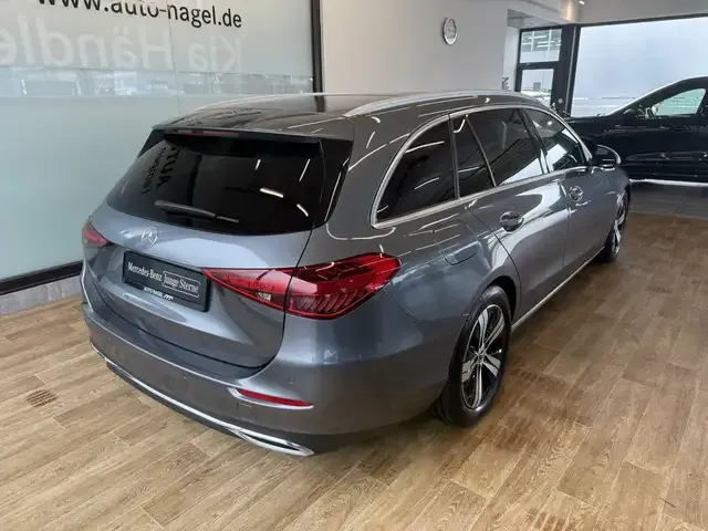Mercedes-Benz C 180