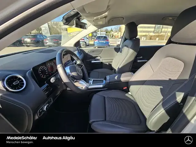 Mercedes-Benz B 250