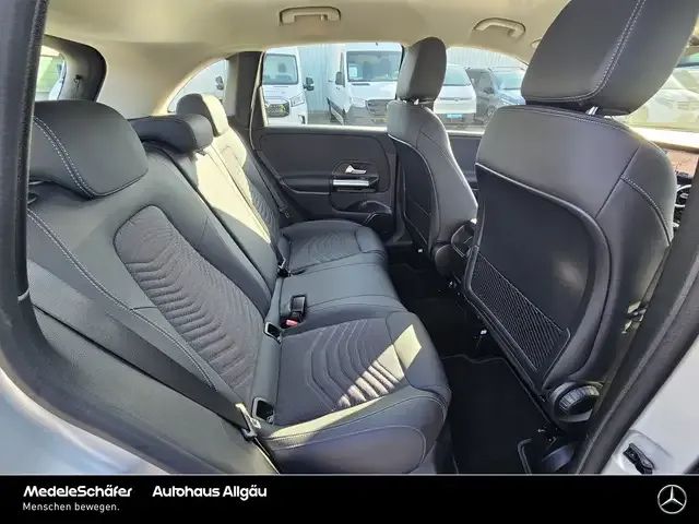 Mercedes-Benz B 250