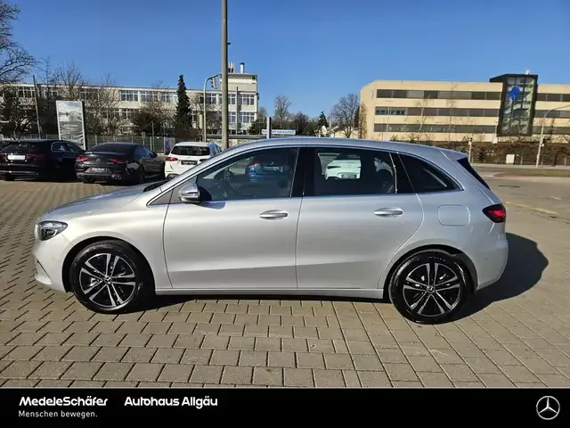 Mercedes-Benz B 250