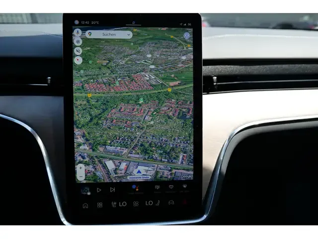 Volvo EX90