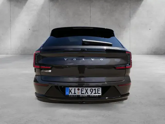 Volvo EX90