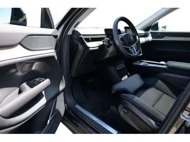 Volvo EX90