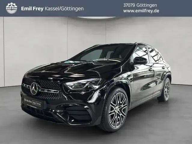 Mercedes-Benz GLA 220
