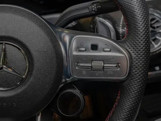 Mercedes-Benz CLA 35 AMG