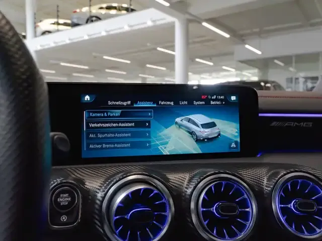 Mercedes-Benz CLA 35 AMG