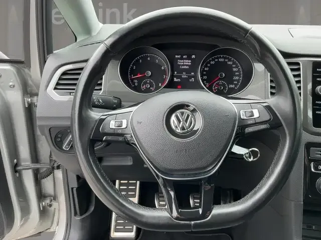 Volkswagen Golf Sportsvan
