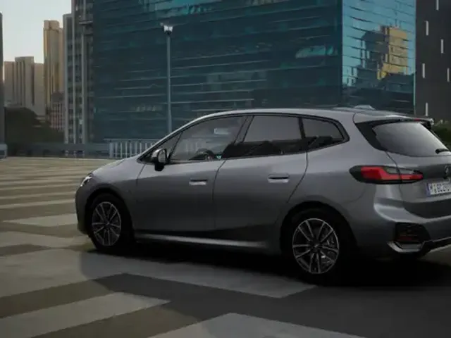 BMW 218