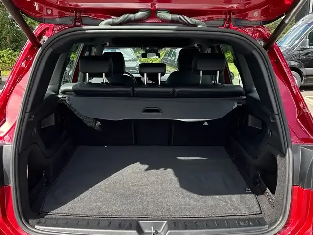 Mercedes-Benz EQB 250
