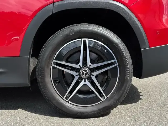 Mercedes-Benz EQB 250