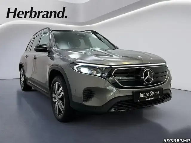 Mercedes-Benz EQB 300