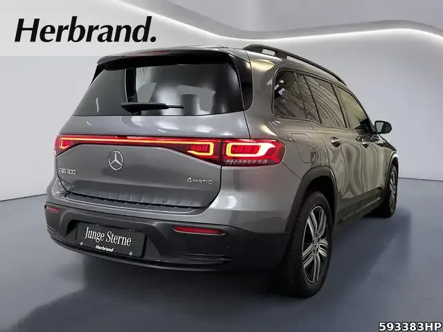 Mercedes-Benz EQB 300