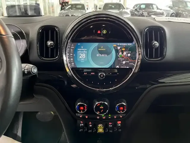 MINI Cooper SE Countryman