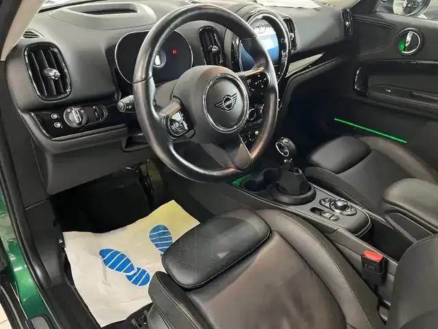 MINI Cooper SE Countryman