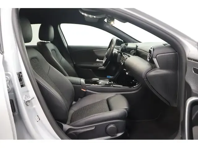 Mercedes-Benz Sonstiges