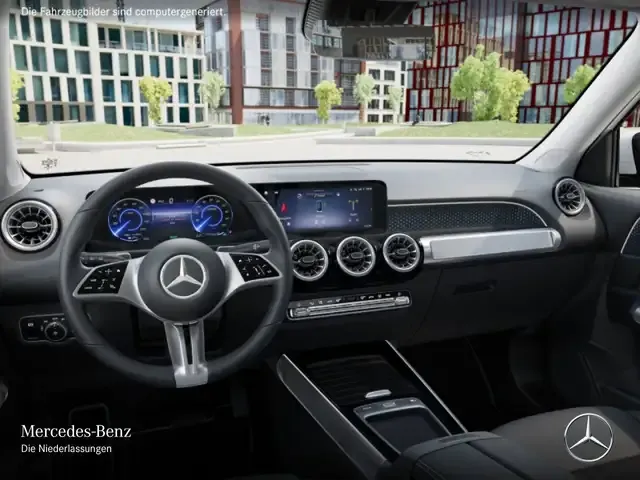 Mercedes-Benz EQB 300