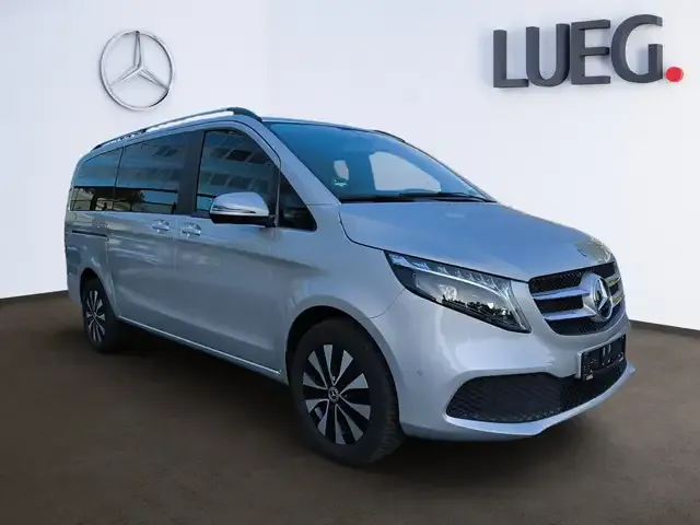 Mercedes-Benz V 250