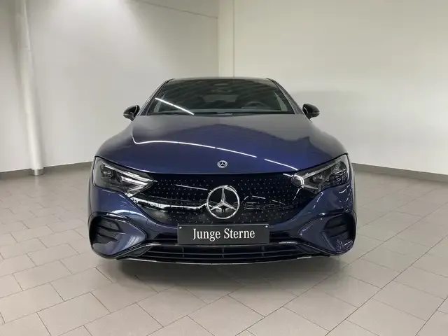 Mercedes-Benz EQE 300