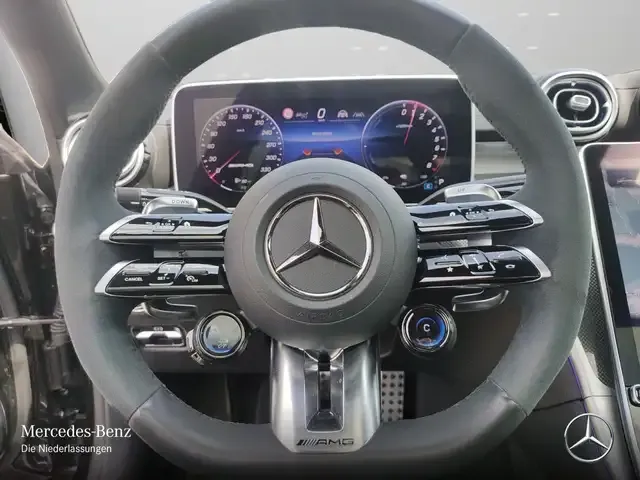 Mercedes-Benz C 63 AMG