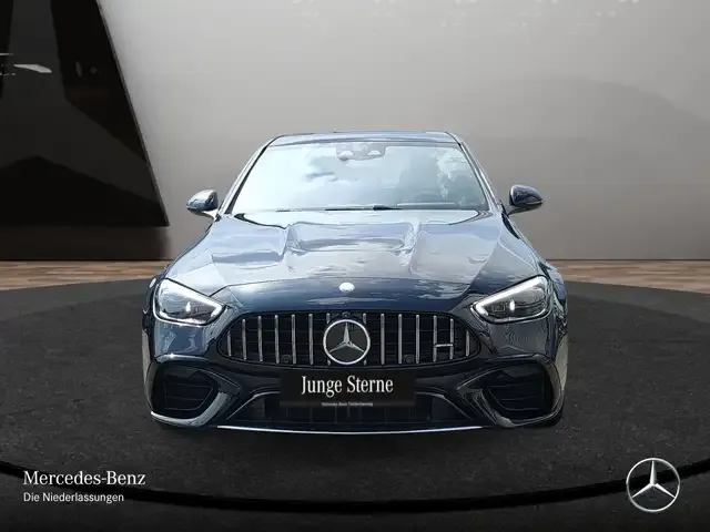Mercedes-Benz C 63 AMG